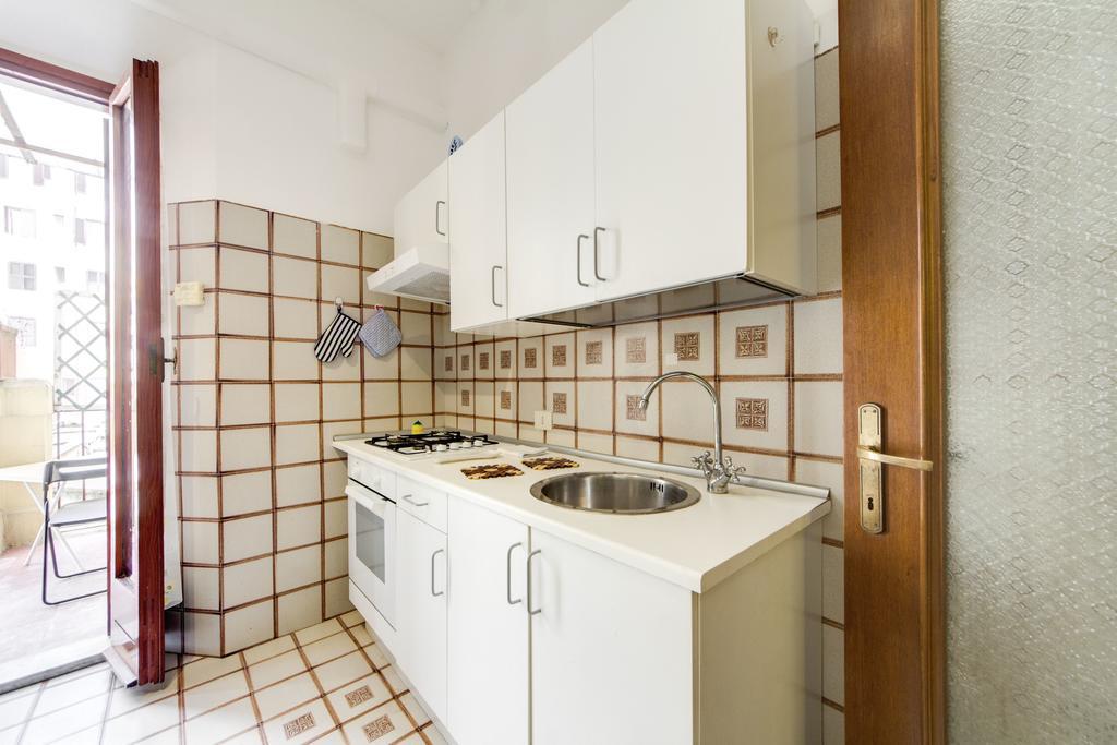 Apartment Colosseo Rom Zimmer foto